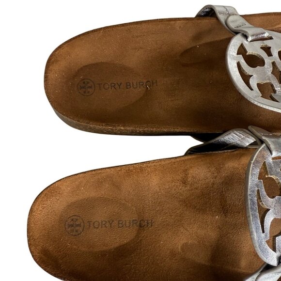 TORY BURCH Miller Cloud Calfskin Metallic Medallion Sandals Silver US 8B - Picture 3 of 4